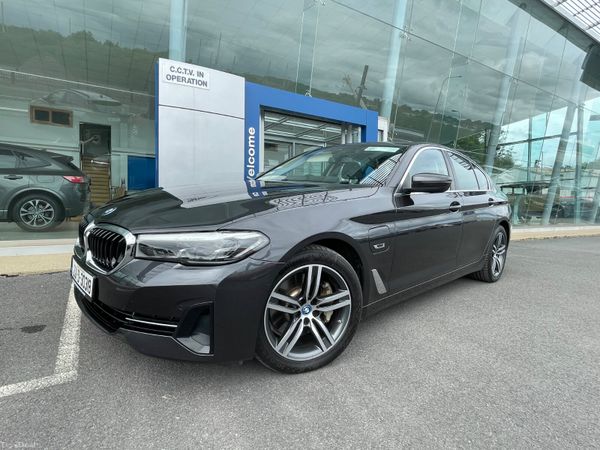 BMW 5-Series Saloon, Petrol Plug-in Hybrid, 2022, Grey