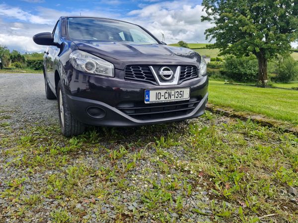 Nissan Qashqai Hatchback, Diesel, 2010, Black