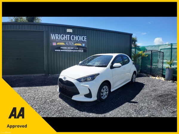 Toyota Yaris Hatchback, Petrol, 2020, White