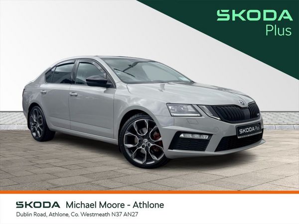 Skoda Octavia Saloon, Diesel, 2018, Grey