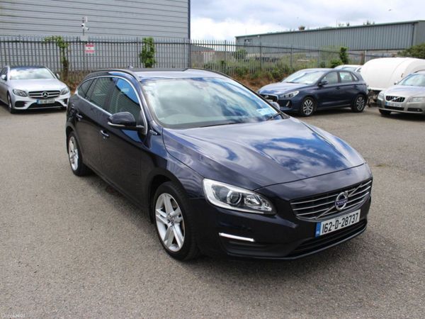 Volvo V60 Estate, Diesel Plug-in Hybrid, 2016, Blue