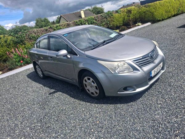 Toyota Avensis Saloon, Diesel, 2011, Grey