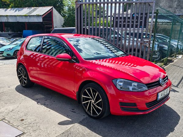 Volkswagen Golf Estate, Diesel, 2014, Red