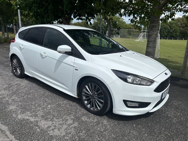 Ford Focus Hatchback, Diesel, 2017, White