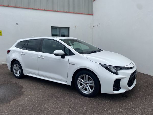 Suzuki Swace Estate, Petrol Hybrid, 2024, White