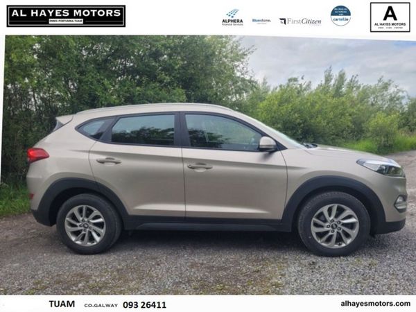 Hyundai Tucson SUV, Diesel, 2017, Gold