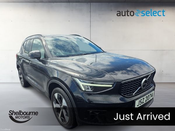 Volvo XC40 Estate, Petrol Hybrid, 2025, Black