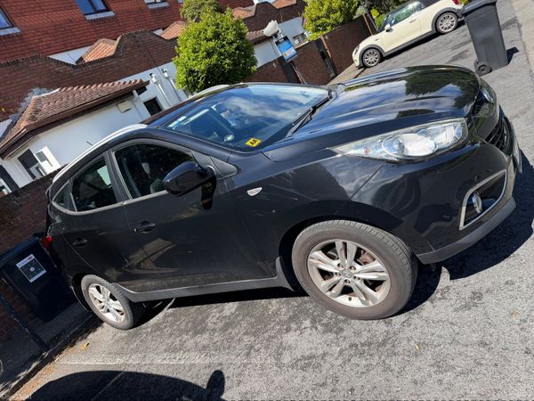 Hyundai ix35 SUV, Diesel, 2011, Black