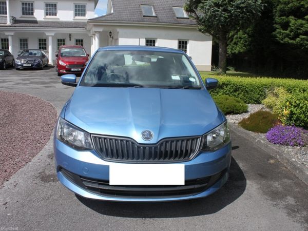 Skoda Fabia Hatchback, Petrol, 2017, Blue