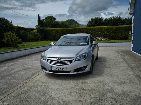 Opel Insignia Saloon, Diesel, 2014, Silver