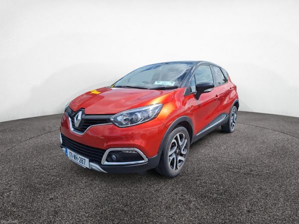 Renault Captur Hatchback, Diesel, 2017, Red