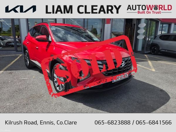 Hyundai Tucson MPV, Petrol Hybrid, 2024, Red
