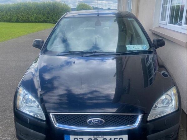 Ford Focus Hatchback, Petrol, 2007, Black