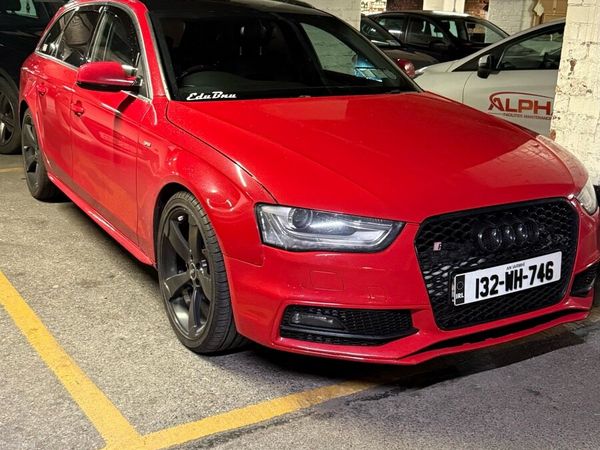 Audi A4 Estate, Diesel, 2013, Red