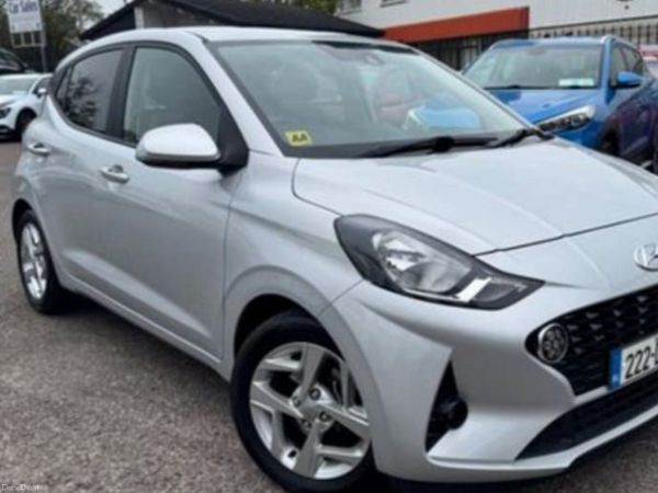 Hyundai i10 Hatchback, Petrol, 2022, Grey