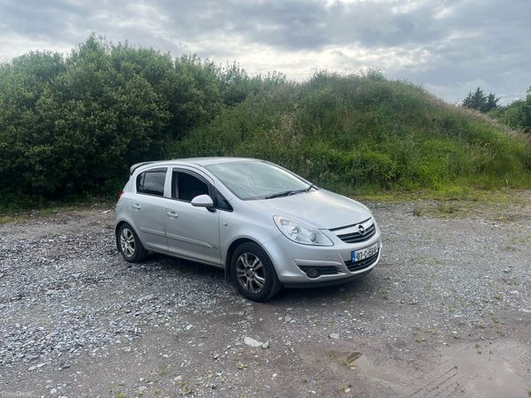 Opel Corsa Hatchback, Petrol, 2007, Silver