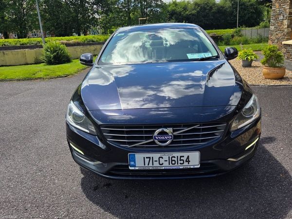 Volvo S60 Saloon, Diesel, 2017, Blue