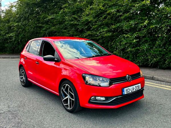 Volkswagen Polo Hatchback, Petrol, 2015, Red