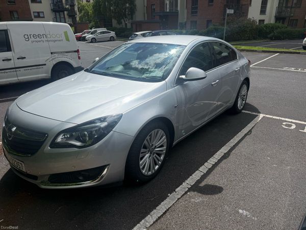 Opel Insignia Hatchback, Diesel, 2016, Silver