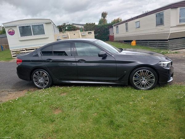 BMW 5-Series Saloon, Petrol Plug-in Hybrid, 2018, Grey