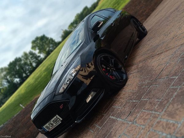 Ford Focus Hatchback, Diesel, 2018, Black