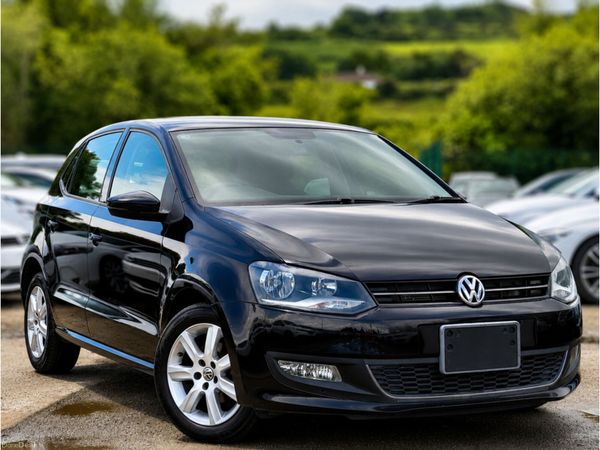 Volkswagen Polo Hatchback, Petrol, 2012, Black