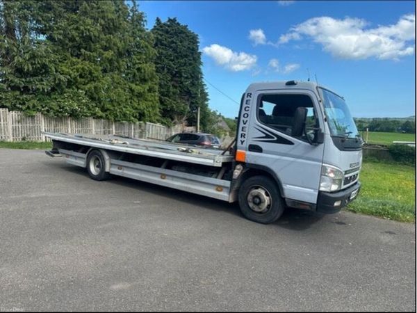 Mitsubishi Canter Chassis Cab, Diesel, 2007, White