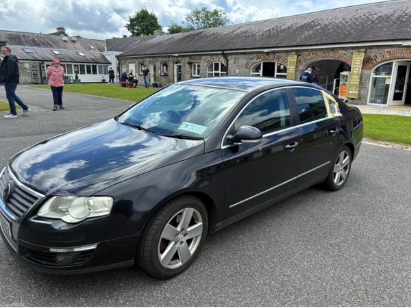 Volkswagen Passat Saloon, Diesel, 2009, Black