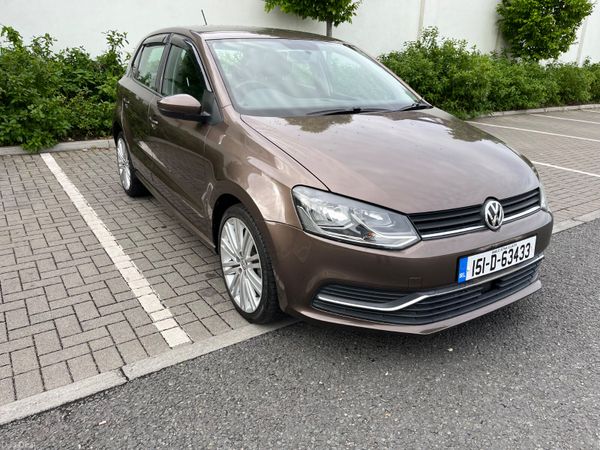 Volkswagen Polo Hatchback, Petrol, 2015, Brown