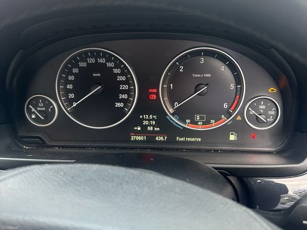 BMW 5-Series Saloon, Diesel, 2012, Silver