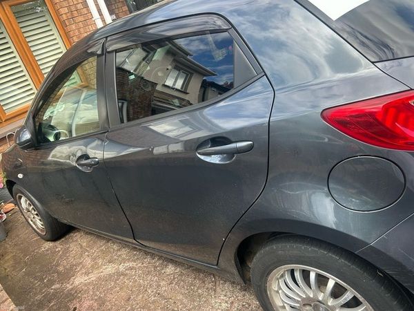 2009 Mazda Demio