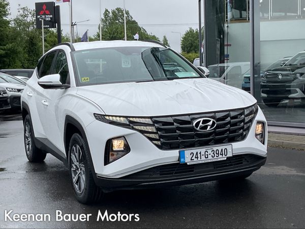 Hyundai Tucson MPV, Petrol Hybrid, 2024, White