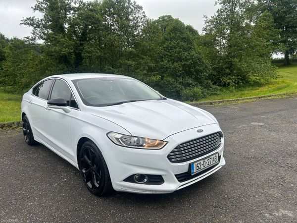 Ford Mondeo Hatchback, Diesel, 2015, White