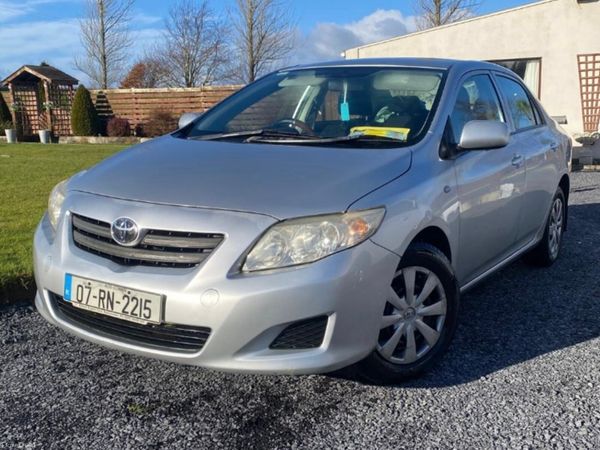 Toyota Corolla Saloon, Petrol, 2007, Silver