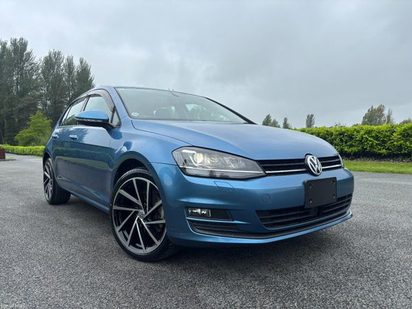 Volkswagen Golf Hatchback, Petrol, 2015, Blue