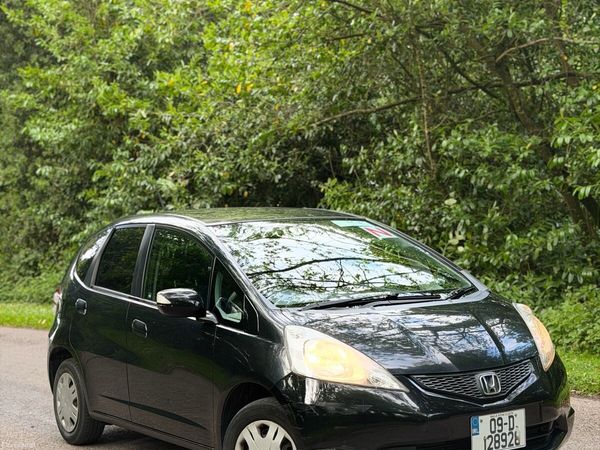Honda Fit Hatchback, Petrol, 2009, Black