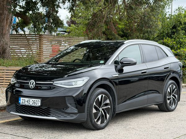 Volkswagen ID.4 SUV, Electric, 2023, Black