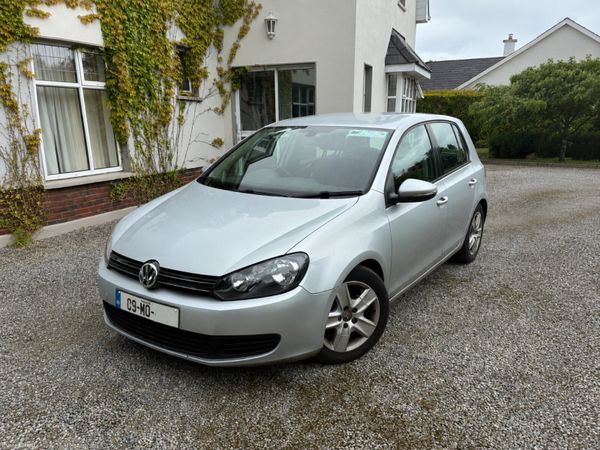 Volkswagen Golf Hatchback, Diesel, 2009, Silver