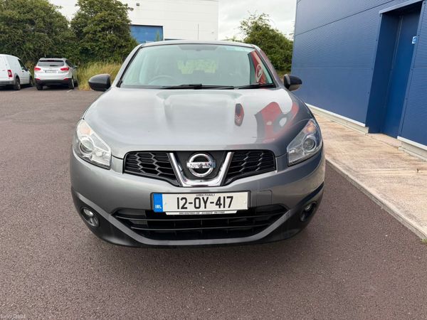 Nissan Qashqai Hatchback, Petrol, 2012, Grey