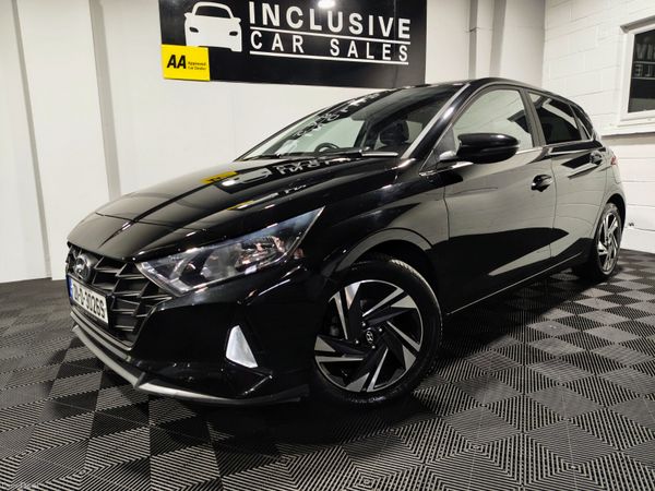Hyundai i20 Hatchback, Petrol, 2021, Black