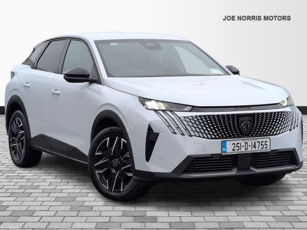 Peugeot 3008 MPV, Petrol, 2025, White