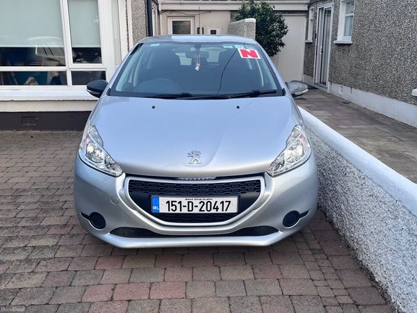 Peugeot 208 Hatchback, Petrol, 2015, Grey