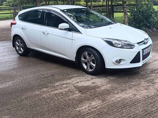 Ford Focus Hatchback, Diesel, 2013, White