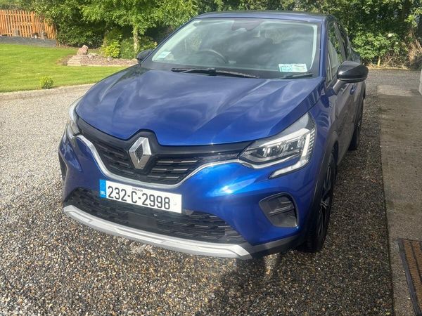 Renault Captur Hatchback, Petrol, 2023, Blue