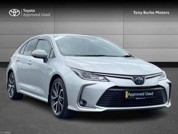 Toyota Corolla Saloon, Petrol Hybrid, 2020, Silver