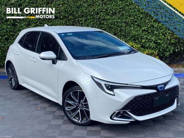 Toyota Corolla Hatchback, Petrol Hybrid, 2025, Black