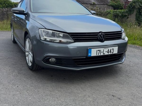 Volkswagen Jetta Saloon, Diesel, 2017, Grey