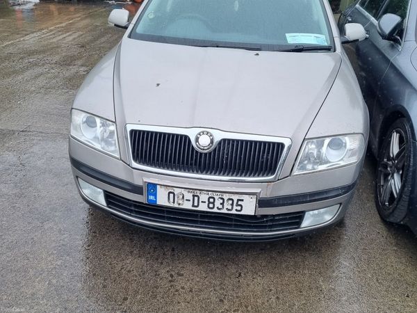 Skoda Octavia Hatchback, Diesel, 2008, Beige