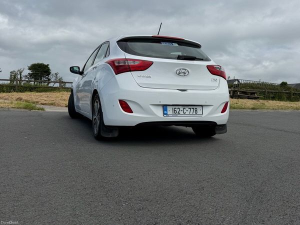Hyundai i30 Hatchback, Diesel, 2016, White