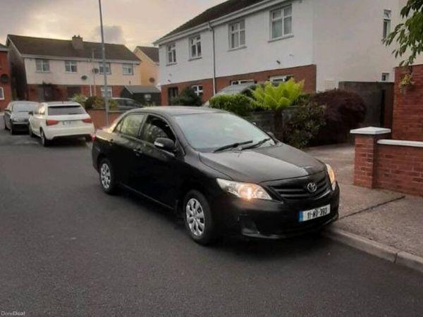 Toyota Corolla Saloon, Diesel, 2011, Black